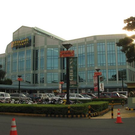 Darvy Suite Muntinlupa City Extérieur photo